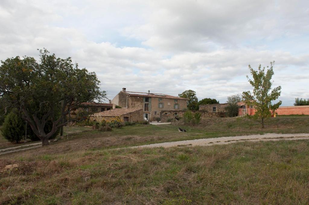 فندق Domaine Bellelauze Bouriège الغرفة الصورة